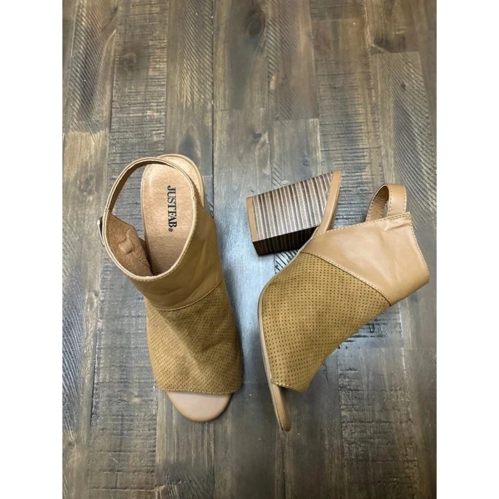 JustFab Open Toe Slingback Block Heel Sandals 9.5 Tan